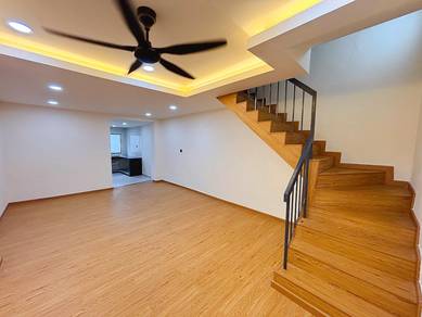 *Rare Golden Lot in Permas!Multiple Car Parks|1 min walk to bus stop🔥
