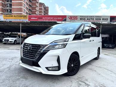 Nissan SERENA 2.0 IMPUL PREMIUM Highway Star C27