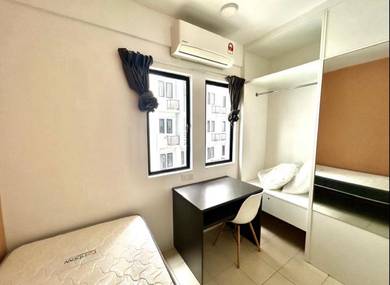 Uni Suites