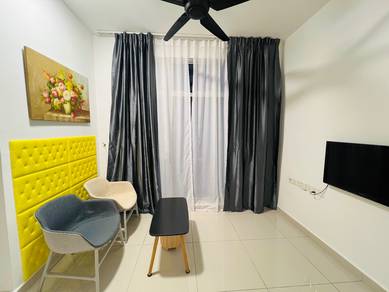 MIDAS SERI ALAM Near Ciq / Low Deposit 2 Bedroom Fully Furnished
