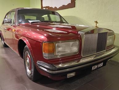 Rolls Royce SILVER SPIRIT vintage 100k done new