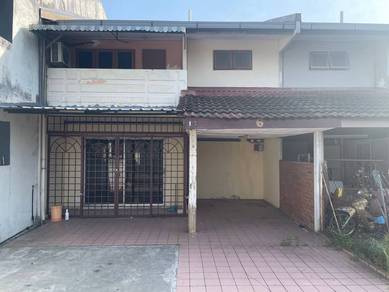 NEAR MRT SERDANG JAYA Double Storey Taman Kembangsari Seri Kembangan