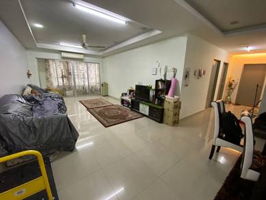 Below market !! Mutiara Anggerik Shah alam (furnished 4 rooms 2 bath )