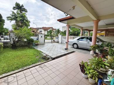 CORNER LOT Double Storey Seksyen 7 Shah Alam