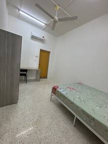 With Furnished @Room_ Near to Hospital Teluk Intan available for Rent