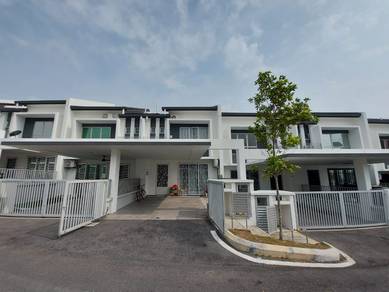 Partly Funished Doubel Storey , Laman Orkid, Nilai Impian