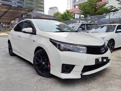 Toyota COROLLA ALTIS 2.0 V FACELIFT (A)