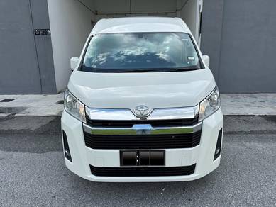 Toyota HIACE 2.8 SLWB WINDOW VAN EURO6 ENGINE