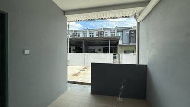 Double Storey Intermediate, City Garden