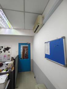 Prime Location Bandar Puteri Puchong Shop for Rent