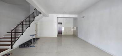 Hemingway bandar seri coalfields, puncak alam. landed house for rent