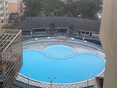 Petaling indah condo , sg besi near lrt tasik selatan