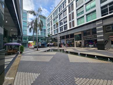 KK Times Square Signature Office Intermediate / Corner / Entire Block
