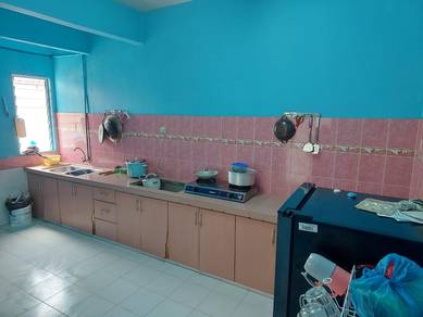 Done reno with kitchen cabinet, flooring mozek, 2Sty Semid