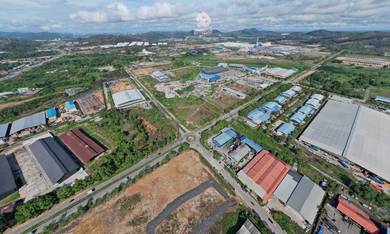 Subdivided Land With Warehouse KKIP IZ13