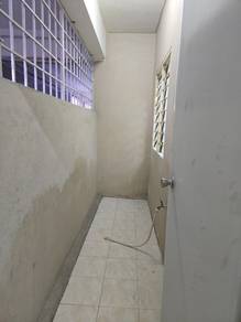 RENOVATED Affordable Level 4 Puchong Permata 1 Apartment