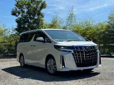 Toyota ALPHARD 2.5 S 8 SEATERS NEW FACELIFT