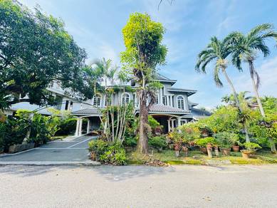 2 Storey Lakeview Bungalow Persiaran Golf Saujana Resorts Shah Alam