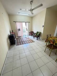 Larkin Idaman Apartment