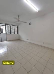 Basic unit‼️Pangsapuri Seroja for rent‼️Setia Alam ‼️