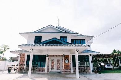Renovated Full furnishTaman Bukit Kempas 2 storey Bungalow villa