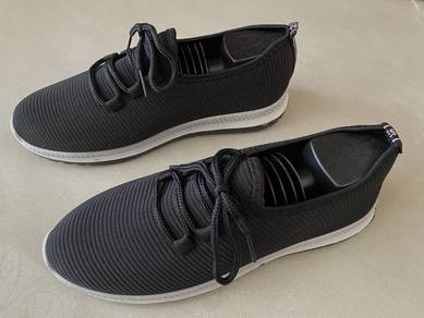 Casual Sneakers