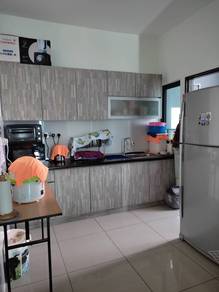 The henge residence kepong big unit for sell