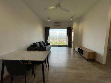 Forest Hill Residences / 3Bed2Bath / 838 sf / The Gardens / Tropicana