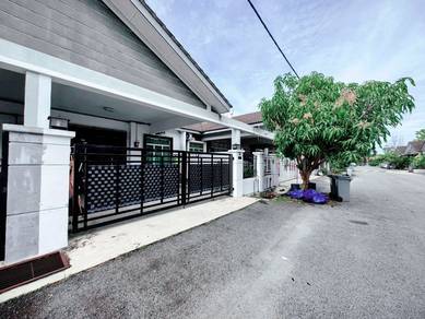 TAMAN KRUBONG JAYA | Rumah Cantik teres Setingkat BELOW MV