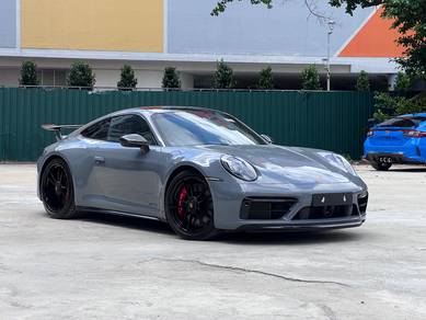 Porsche 911 3.0 CARRERA 4 GTS (A)
