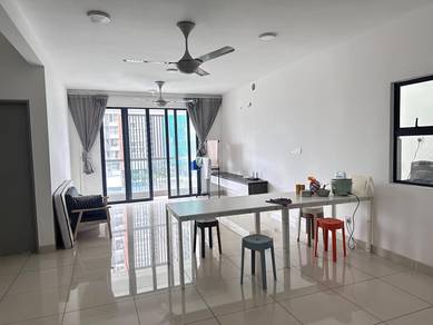 You vista Walk3 min MRT Cheras selangor Private toilet free Utility