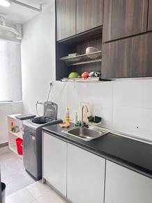 You vista Walk3 min MRT Cheras selangor Private toilet free Utility