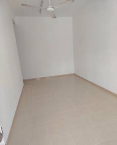 Newly Repainted 1 Storey Terrace, Tmn Saujana Permai, Bukit Katil
