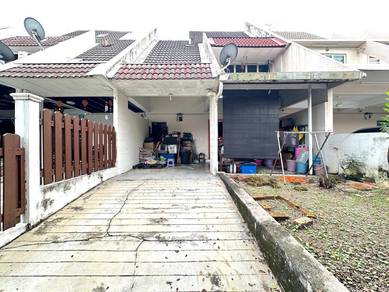Steps to LRT Double Storey SS18 Subang Jaya [ HOT LOCATION ]