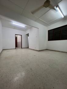 Happy Garden Flat 🏡 Kuchai Lama 🚉MRT|💵RM950|🛒NSK|🍜Food Heaven
