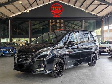 Nissan SERENA 2.0 Premium 19K KM NEW CAR RATE