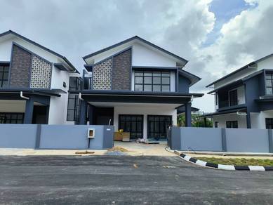 Double Storey Semi D at 7th mile