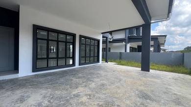 Double Storey Semi D at 7th mile
