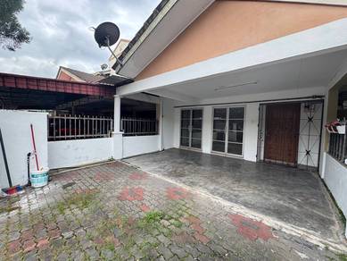 RENOVATED 2 Storey Terrace Taman Sutera Kajang