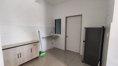 Bukit Bantayan | Fully Furnished | 2 Car Park | Inanam | For Rent