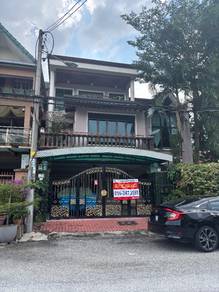 3 Storey Corner lot Renovated, Jalan Bukit Setiawangsa KL For Sale!