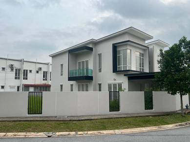 2-storey-Terraced-House-for-sale-Bandar-Sri-Sendayan-Negeri-Sembilan