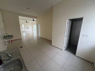 2-storey-Terraced-House-for-sale-Bandar-Sri-Sendayan-Negeri-Sembilan-3