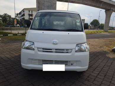 Daihatsu GRAN MAX 1.5 (M) Semi Panel Van