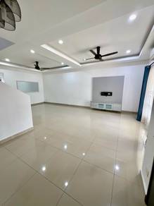 FREEHOLD  NON BUMI Double Storey Terrace House  Semenyih Parklands