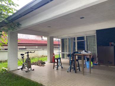 Semi-D house TTDI KL value buy below market price check it out!