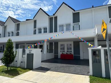2 Storey Superlink House Temple Residence Anggun City Rawang