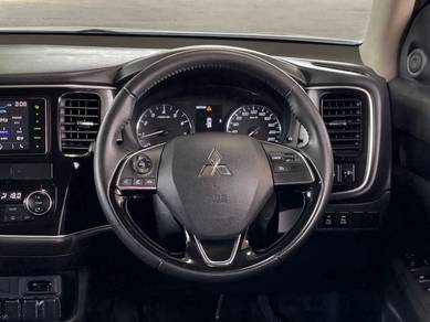 Mitsubishi OUTLANDER 2.0 - 1 YEAR WARRANTY