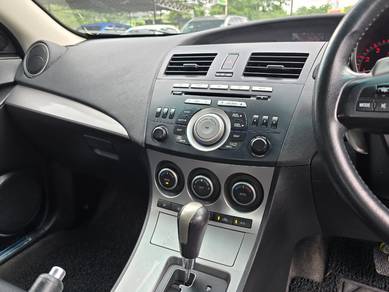 L0AN KEDAI 2011 Mazda 3 2.0 (A) JOHOR BAHRU