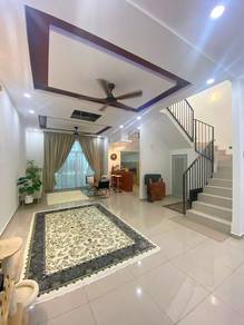 La Casa Lunas Fully Renovated House